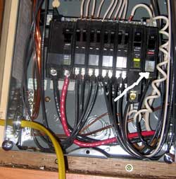 I will add a circuit by replacing the last breaker with a split breaker