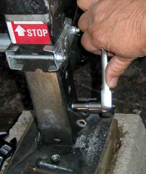 Drill Point bolts are used