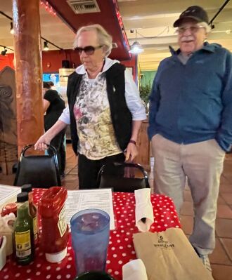Meeting Gary and Jeanne for breakfast
