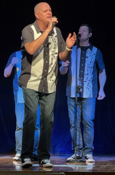 The MC6 A-Cappella Group