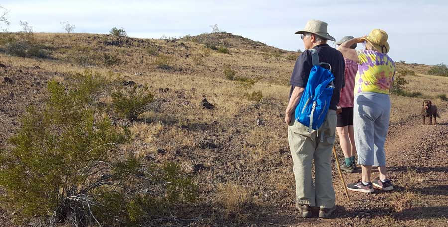 Hiking with Gary, Jeanne and Gwen