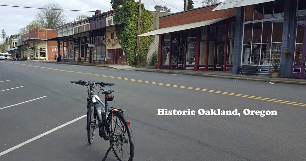 Loop ride through Oakland, Oregon