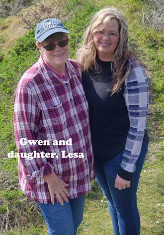 Gwen and daughter, Lesa