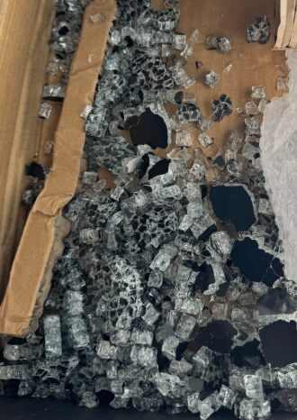 Glass base in a thousand pieces