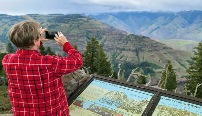 Hells Canyon Overlook