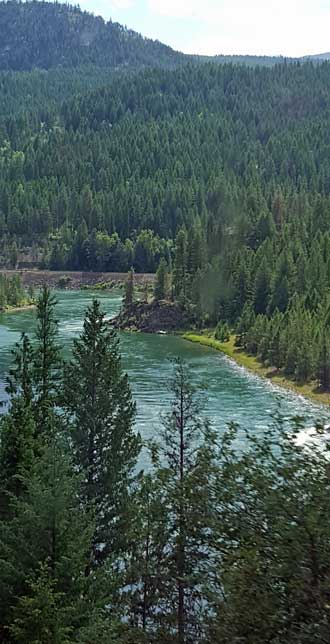 Kootenai River north of Sandpoint