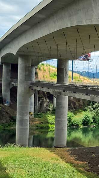 Bike trail under Interstate 5