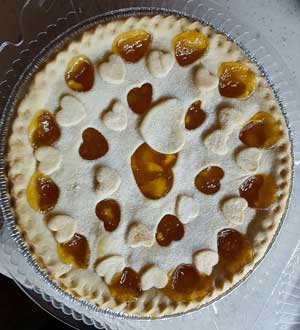 Amish fresh peach pie