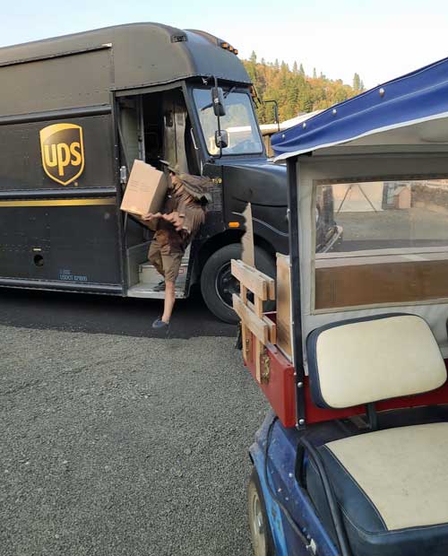 UPS delivering an SUP