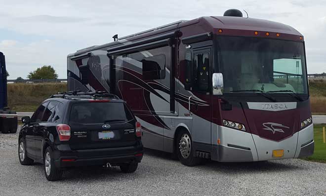 Parking lot at Columbia Freightliner