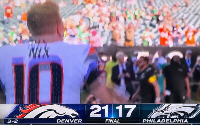 Bo Nix gets a win in the end!