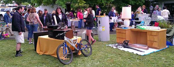 The "All City Garage Sale" in Oakland, Oregon