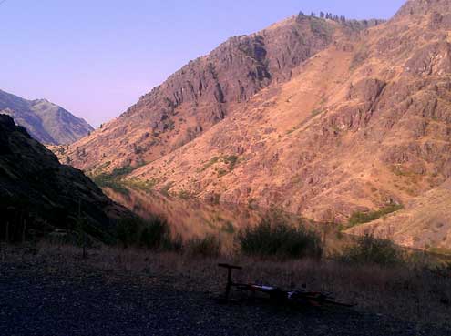 Riding Hells Canyon Dam road