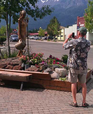 Ralph is photographing one of the many bronze sculptures in Joseph