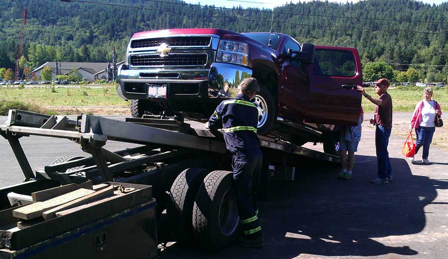 Our siteseeing is interupted with a Chevy problem