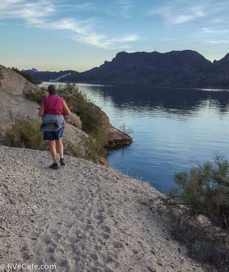 Hiking the trail along Lake Havasu