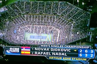 Overhead view, Behind: Nadal ahead two sets