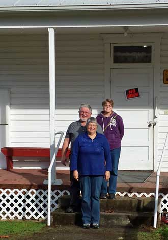 Our friends Jay and Anita join us in finding another, more rural, craft fair, Behind: The Historical  Methodist Episcopal Church