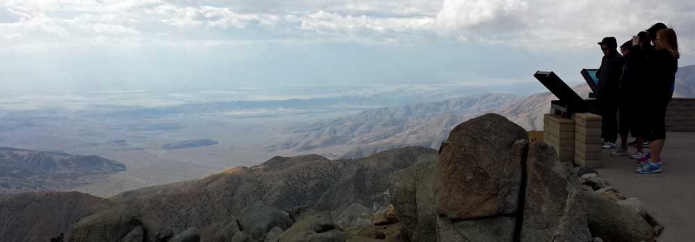 The view from Key's View, the center of Joshua Tree National Park, Behind: Panorama of the Jumbo Rocks area