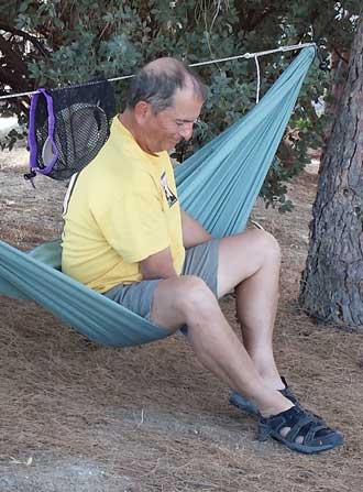 Learning to fold the leading edge to sit on the hammock, Behind: Laying on a diagonal with a ridgeline