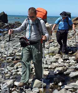 Now we must hike over boulders, Behind: bluff hiking