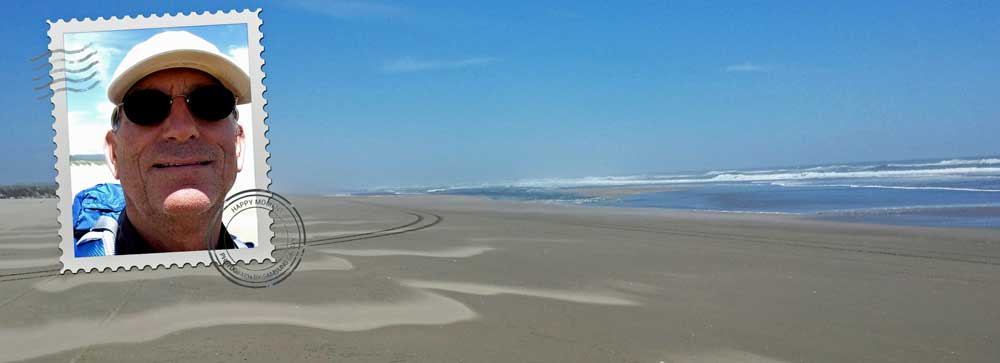 Hiking the north Spit of the Umpqua River, Behind: Morgan came along