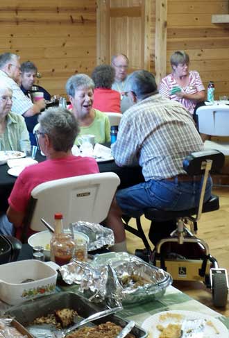 Breakfast, Behind: a trip to the Oregon Gardens