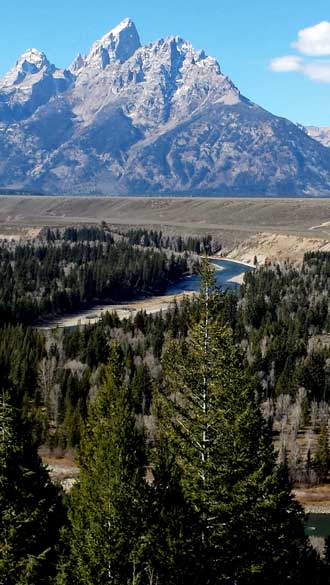 Grand Teton and Middle Teton over the Snake River, Behind: Teton Range at sunset