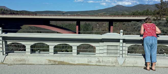 The Crooked River Gorge and highway 97