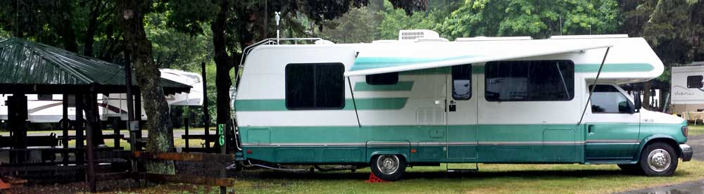 Parked in Gold Beach, Oregon, Indian Creek RV Park