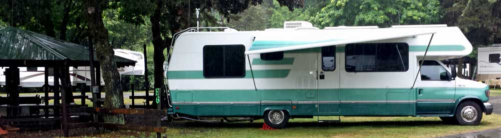 Parked in Gold Beach, Oregon, Indian Creek RV Park