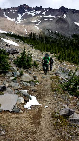 Continuing the hike away from Diamond Peak