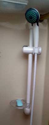 Adjustable showerhead