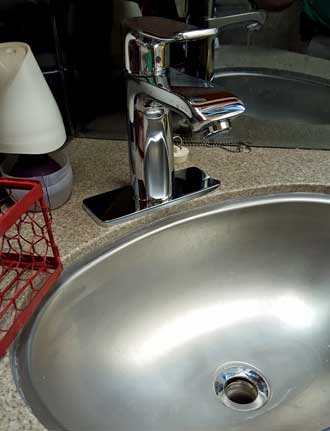 Completed replacement of  bath faucet