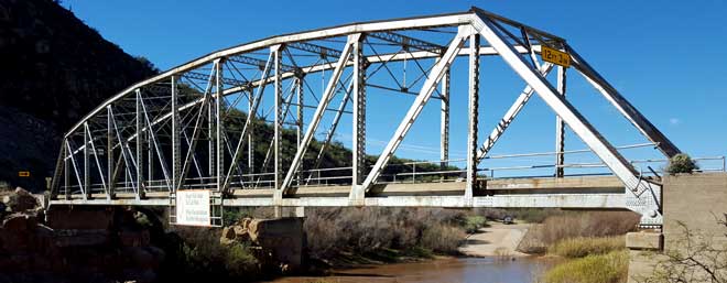 Single lane Salt River bridge just before meeting Roosevelt Lake