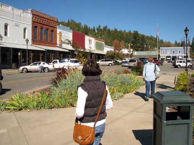 We arrive in sunny Colfax on time.