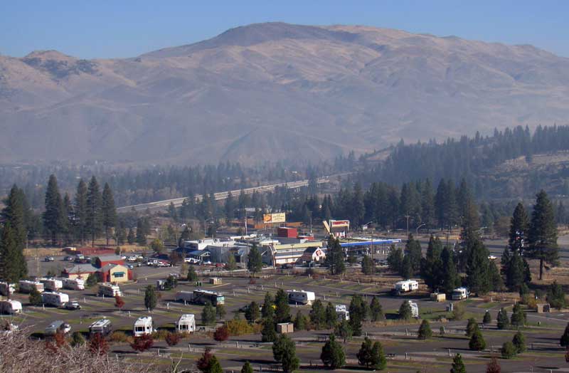 Gwen takes this photo of Gold Ranch RV park