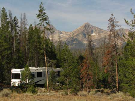 Our boondock location along the Salmon River