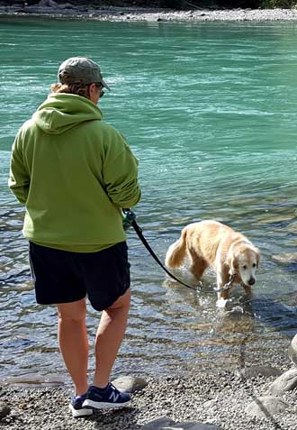 Gwen and Morgan are enjoying the Fraser River