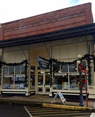 Sterns Hardware store, Oakland, Oregon