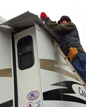 Securing the roof panels