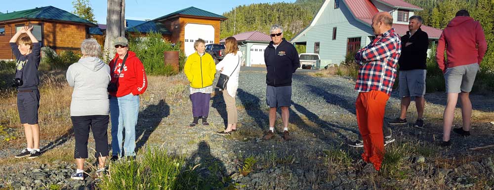 Many in the RV park wanted to see the Disney Wonder