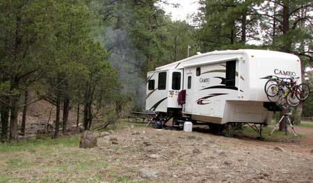 El Caso Campground near Quemado Lake