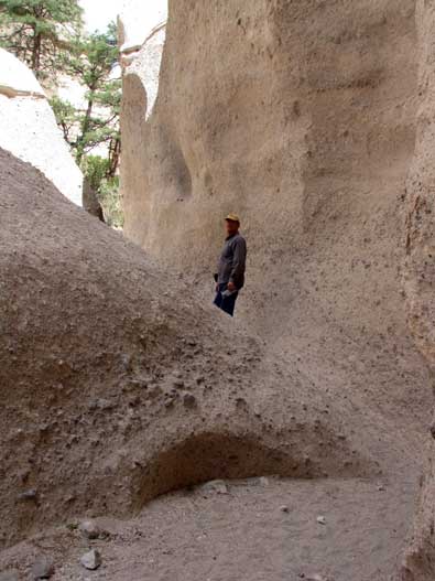 We chose the slot canyon trail