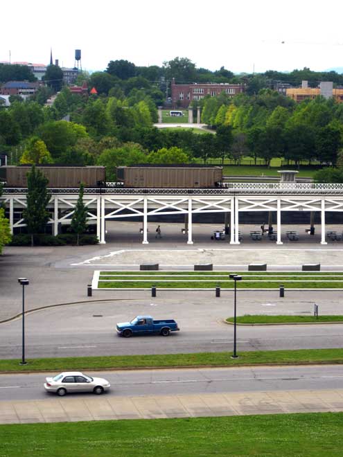 View from the Capitol steps; behind: the bus stops so tourists can unboard and take photos