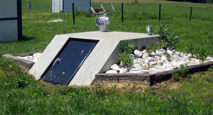 Storm shelter