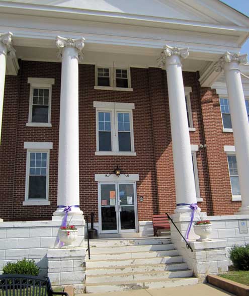 Spencer County Courthouse in Taylorsville, Kentucky
