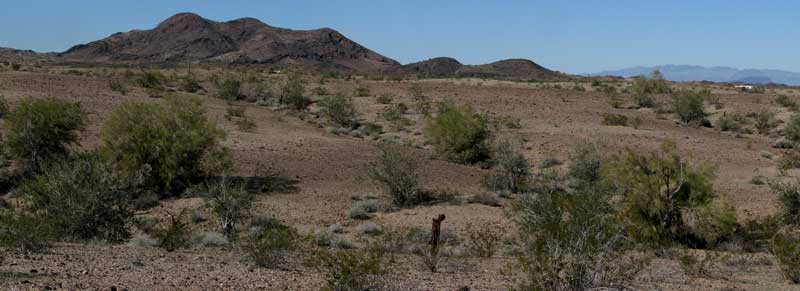 The top of our trailer on the right and the mountain we circled on the left