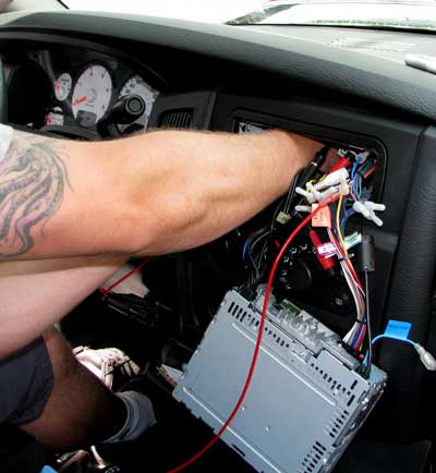 Feeding the 12 volts through the dash