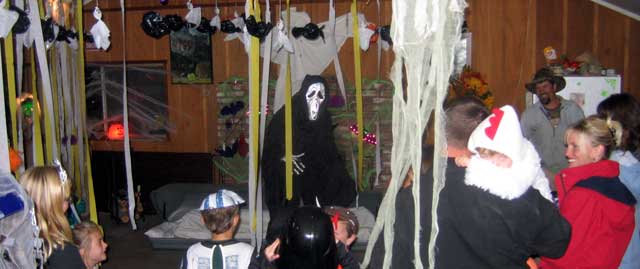 The zombi raises from the coffin